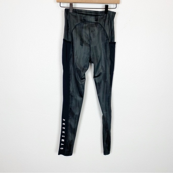 New! Gymshark Sport Leggings Black Print - Picture 8 of 9